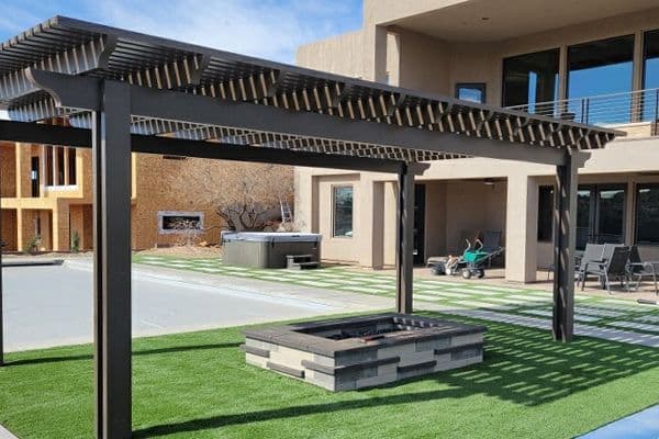 Fire Pits & Outdoor Kitchens